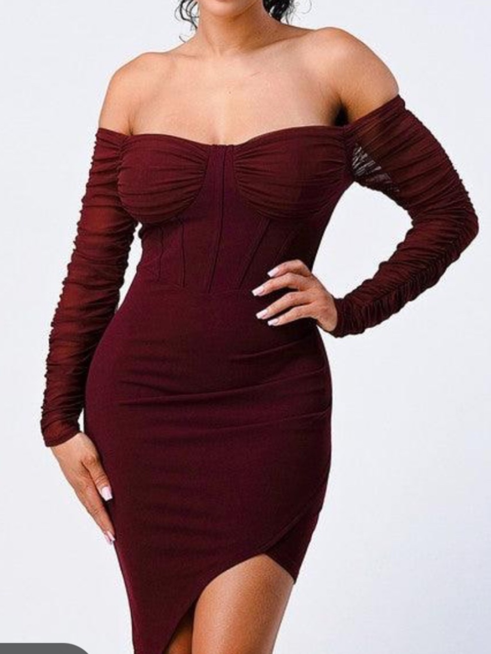 ✨ Emprada Burgundy Off-The-Shoulder Ruched Mini Dress size medium